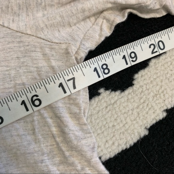 Soft Surroundings Heathered Jersey Knit Embroidered Tunic Top Size Small - Picture 10 of 12